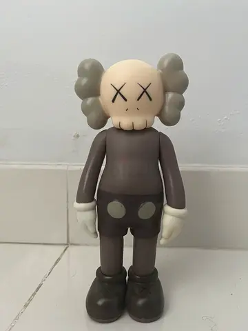 Kaws Companion Vinyl Figure - Grey (Collectible Art Toy)
