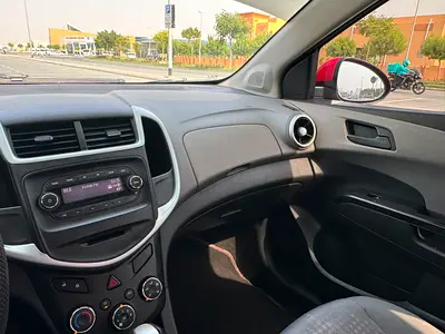2018 Chevrolet AVEO 照片 17