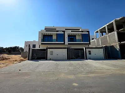 Luxury Townhouse for Sale (AED 1,350,000 Including Registration Fees) 5 bedroom with roof