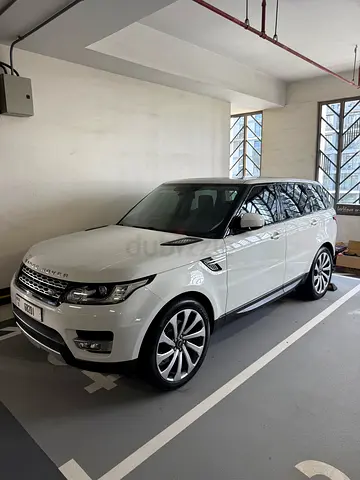 Stunning Land Rover Range Rover Sport HSE 2014 | GCC Specs | Well Maintained