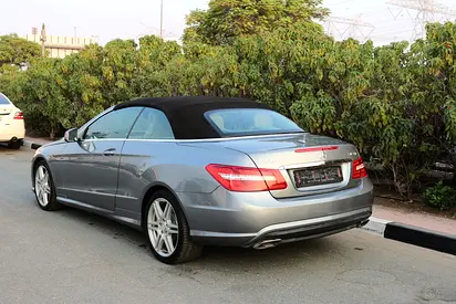صورة 3 لـ 2010 Mercedes-BENZ E-CLASS