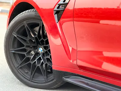 2025 BMW M3 缩略图 17