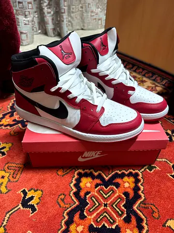 Nike Jordan’s red