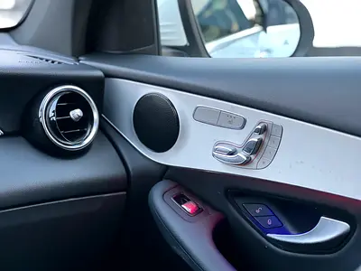 Mercedes-Benz GLC 300, миниатюра 15