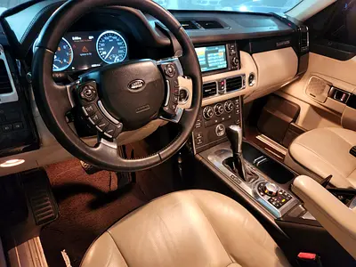 2011 LAND Rover RANGE ROVER — миниатюра 11