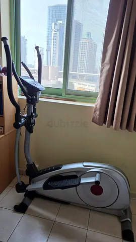 Used cross trainer in good working condition