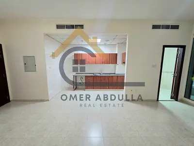 Bright and well maintained Studio Apartment with Balcony