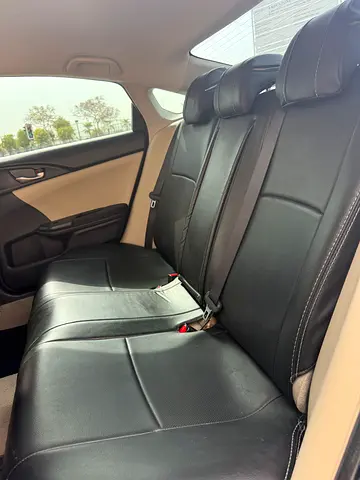 صورة 11 لـ 2019 Honda CIVIC