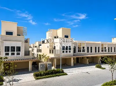 4BR Villa | Modern Closed Kitchen | Near to Lagoons