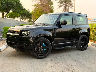 Land Rover Defender 90 SE 2021 | GCC Specs | Low Mileage