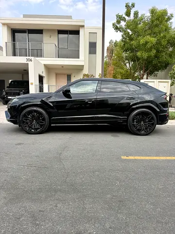 صورة 3 لـ 2025 Lamborghini URUS