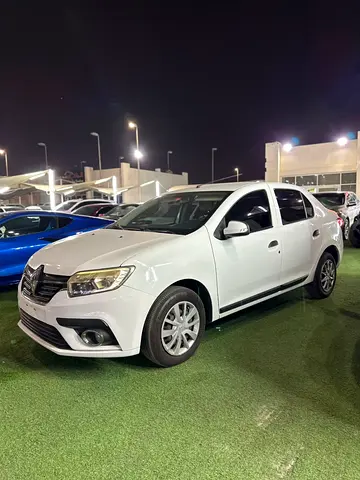 Renault Symbol SE 2019 GCC Specs - Well Maintained - Original Paint - 2 Keys