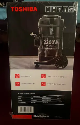 Toshiba VC-DR220ABF(G)
• 2200W
• 22L capacity
• Grey/Black
• 220-240V
• 6m cord
• Drum vacuum with b