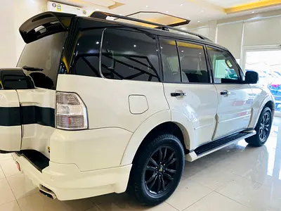 Mitsubishi Pajero Signature Edition, миниатюра 7