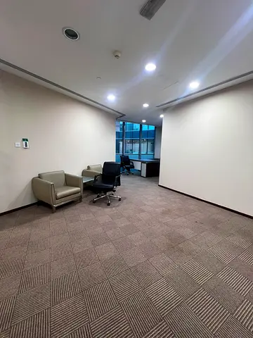 500 SQ.FT /Office space for rent Port Saeed/Office space near Deira City Centre