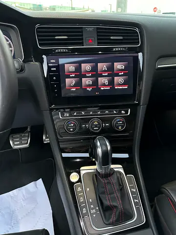 صورة 9 لـ 2019 Volkswagen GOLF GTI