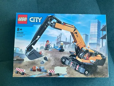 LEGO City 60420 Construction Excavator - Complete Set in Box