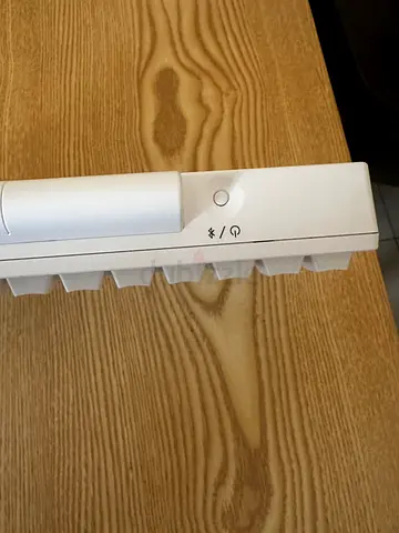 Keyboard , White, Lightly Used