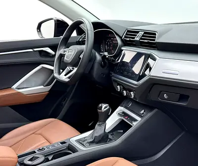 صورة 7 لـ 2024 AUDI Q3