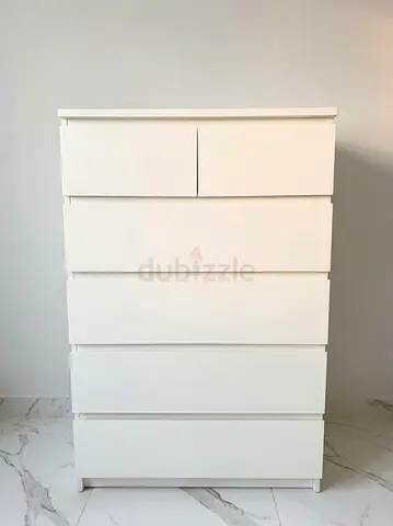 White 6-Drawer Chest Dresser – Good Condition