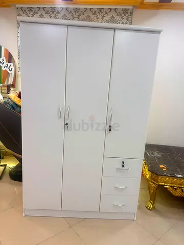 White 3-Door Wardrobe with 3 Drawers and Lock - Good Condition