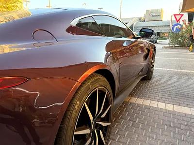 2019 Aston Martin VANTAGE — фото 7