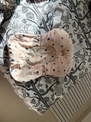 Baby cushion for bath time