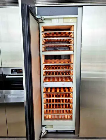 Miele Stainless Steel built-in Wine Cooler / Cellar Fridge — Tall Upright Unit
