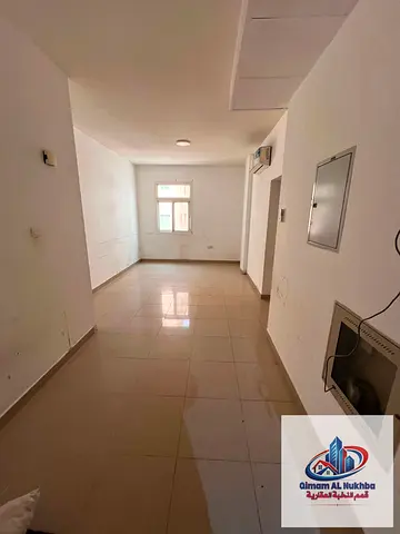 أكبر مساحه غرفه وصاله بالبوطينه باركينج فري امام البنايه مساحات ممتازه جدا تسهيلات في الدفعات الصيانه مجانيه وسهل الوصول وعلي مخرج دبي وعجمان