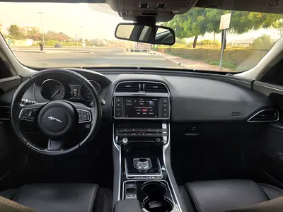 صورة مصغرة 11 لـ 2016 Jaguar XE