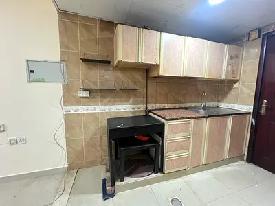 Weekend offer studio just in 17k separate kitchen family building at prime location