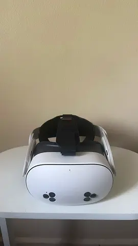 Metaquest 3S + Adjustable Heads trap with extra battery