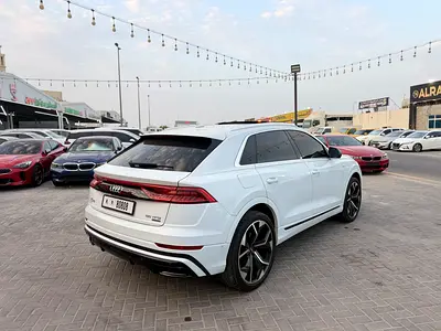 2019 AUDI Q8 照片 6
