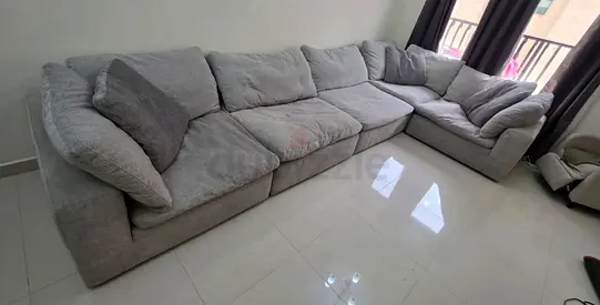 Modular pan Emirates 😋 •Sofa