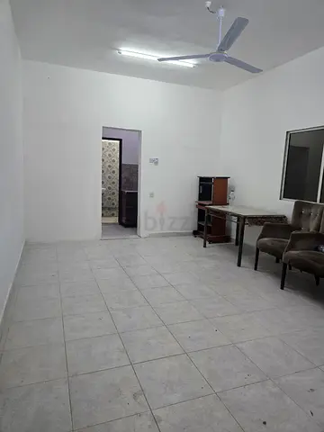 Room rent 2000 dhs include sewa and wifi