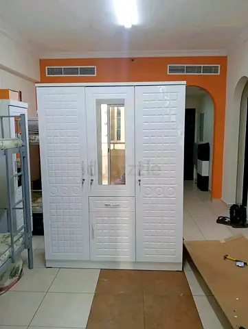 3door wardrobe white colour brand new