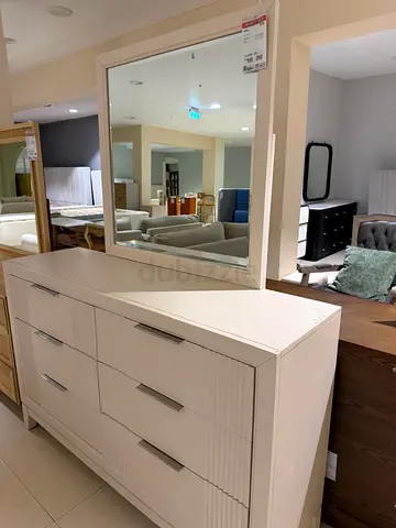 Dresser with Mirror