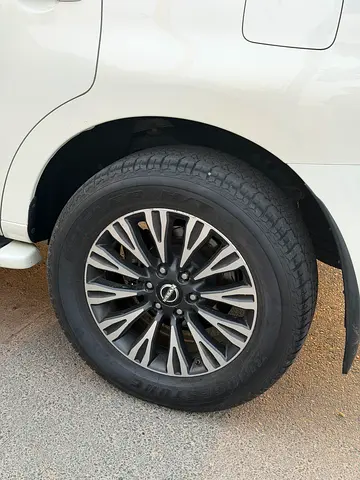 2015 Nissan PATROL 缩略图 14