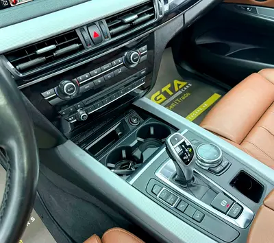 صورة مصغرة 16 لـ 2015 BMW X5