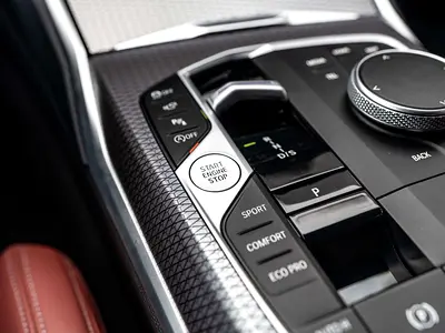 BMW 3 Series 320i, миниатюра 15