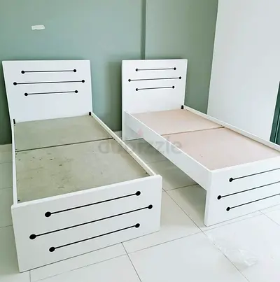 Brand new Modern White Single size Bed Frame with medical mattres for Sale!