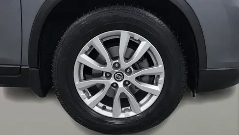 2019 Nissan X-TRAIL 照片 12
