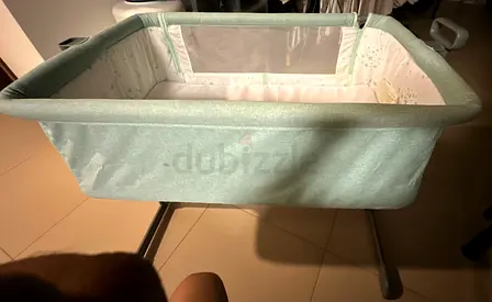 Juniors Peyton Side Bassinet - Light Mint, Used
