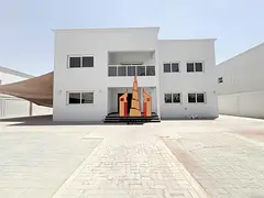 Spacious 5Bhk Villa With All master Bedrooms Balcony Garden Built in wardrobes Parking 150K