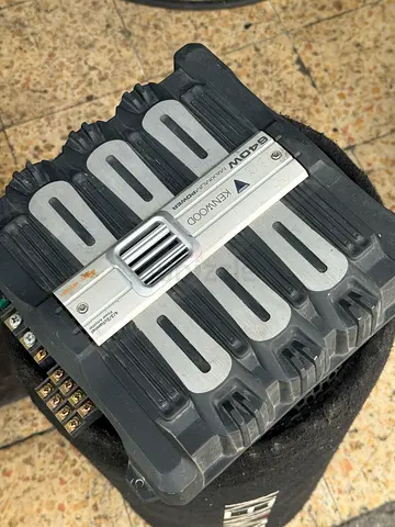 Subwoofer and amplifire for car