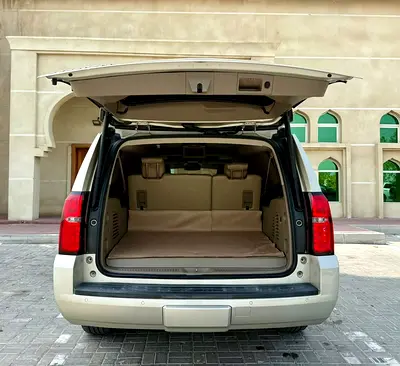 2015 Chevrolet SUBURBAN 照片 14