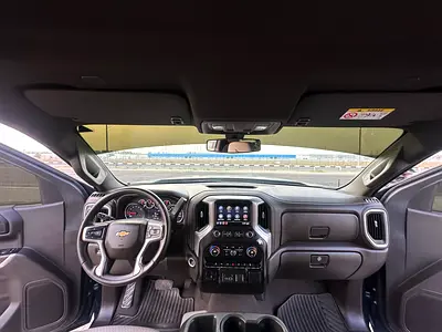 2020 Chevrolet SILVERADO 1500 照片 13