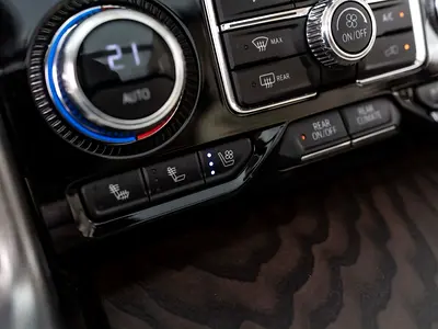 2023 GMC YUKON — миниатюра 17
