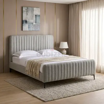 Upholstered King Bed - 180 x 200 cm