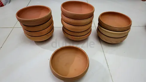 Natural clay pots(  پانی پینےکیلئےمٹی کےپیالےاورگلاس ) (150 Dhs for All Must Go Today
